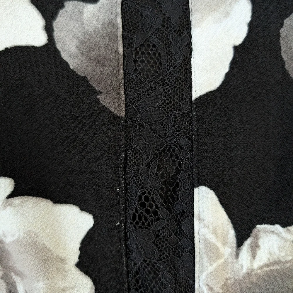 EUC Simply Vera Vera Wang Sleeveless Dress Black Gray White Floral Size Small - Picture 10 of 11